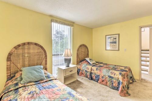 Patio & Walk to Beach: Hilton Head Island Townhome photo 8