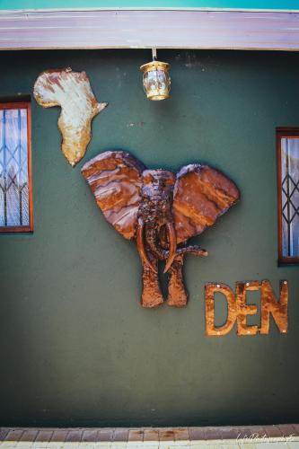 Φωτογραφία από το άλμπουμ του African Elephant's Den σε Klerksdorp