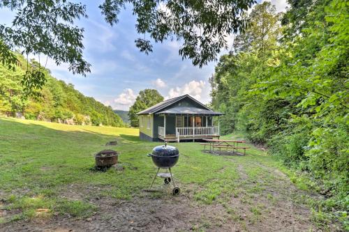 Gallery image of Cozy Cottage 7 Mi to Blanchard Springs Cavern in Mountain View
