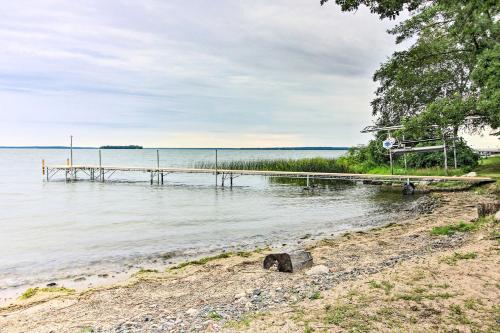 Lakefront Home with Private Dock-15 Mi to Walker