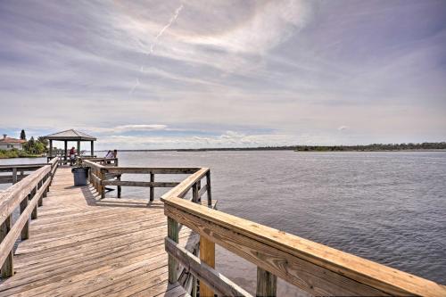 Ormond Beach Home Walk to the Beach and Riverfront!