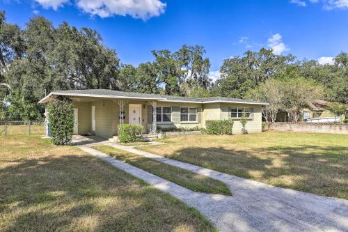 Lakeland Home with Large Backyard about 1 Mile From FSC!