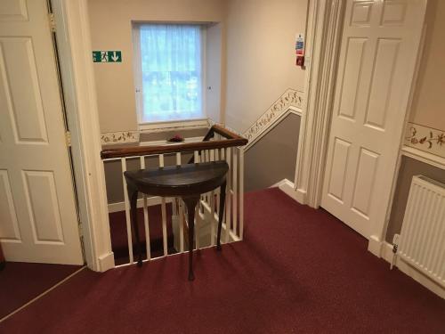 Gallery image of Crown Hotel in Pwllheli