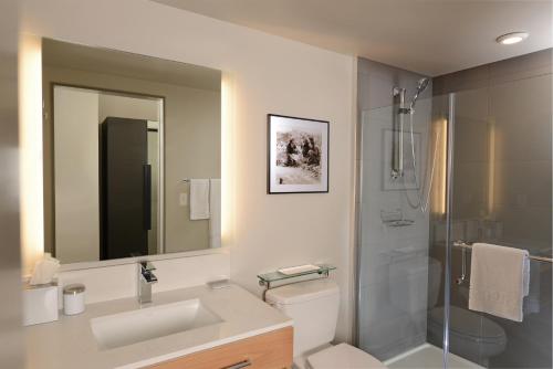 Hotel Indigo Denver Downtown - Union Station, an IHG Hotel Image