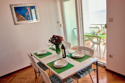 Sandy Beach Apartments – Photos 4