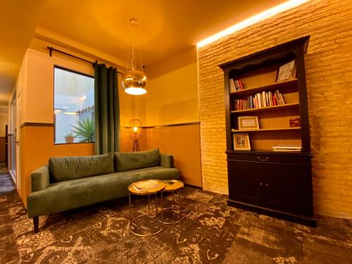 Ruang duduk di Hografic Hotel