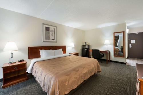 Легло или легла в стая в Quality Inn Bradley- Bourbonnais