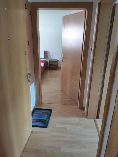 Ένα ή περισσότερα κρεβάτια σε δωμάτιο στο Four Seasons Apartment Josef