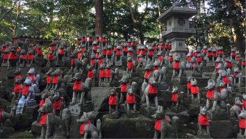 a group of statues of people in a monument at Toyokawa Grand Hotel in Toyokawa