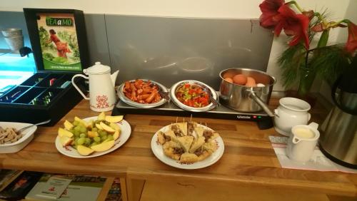 Mad i feriehuset eller i nærheden