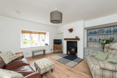 Cross View, Norham – Photos 2
