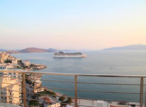 Grand Sea View Apartment – Photos 3