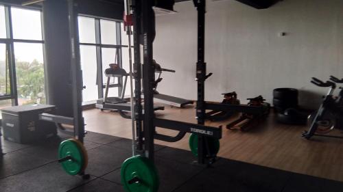 Fitness centrum a/nebo fitness zařízení v ubytování D'Qaseh Ummi Timurbay Pantai Balok Kuantan
