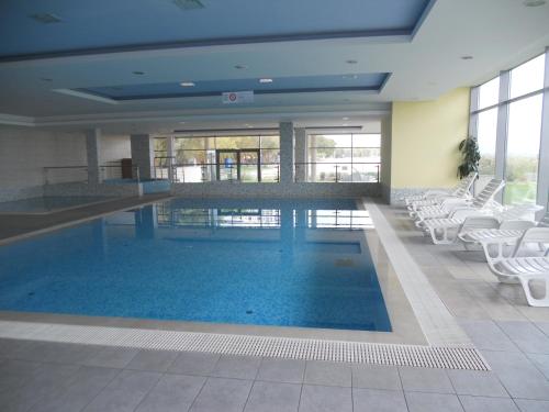 Gallery image of La Perla Wellness Apartman in Siófok