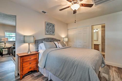 Foto de la galería de Winter Garden Bungalow with Gas Grill, Walk to Dtwn! en Orlando