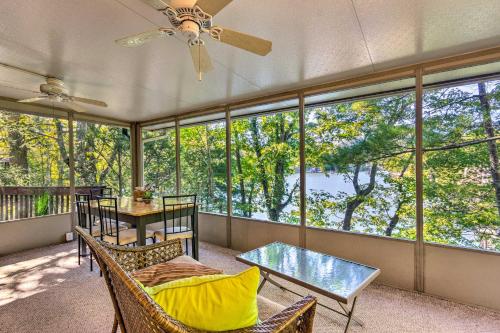 Gallery image of Boathouse, Sunroom and Decks Lake Lure Cottage in Lake Lure