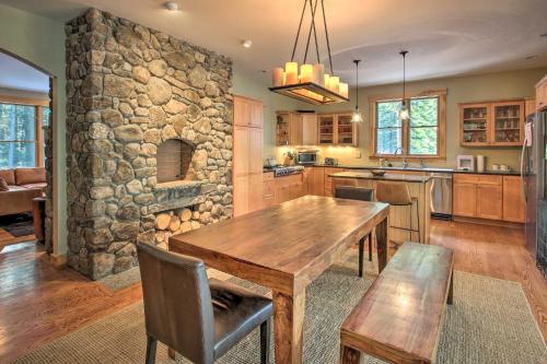 Gallery image of Quiet and Serene Lakefront Hideaway with Beach and Dock! in Meredith