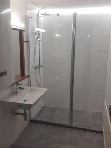 Un baño de Haus Steinhof