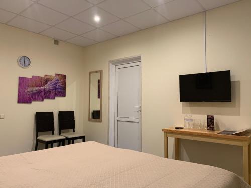 Μια τηλεόραση ή/και κέντρο ψυχαγωγίας στο Viktoria Park Hotel