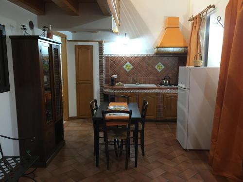 Una cocina o zona de cocina en Borgo Barone