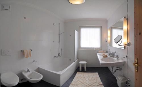 Galería fotográfica de Hotel Teresa en San Vigilio Di Marebbe