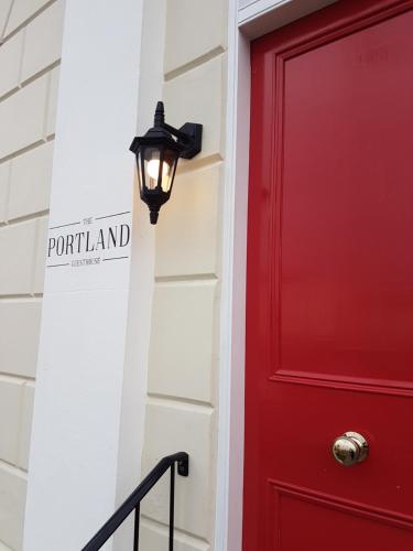 Фотография из галереи The Portland Guesthouse в городе Челтнем
