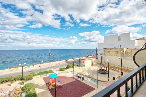 119/4 - Sea View Apartment - 3 bedrooms