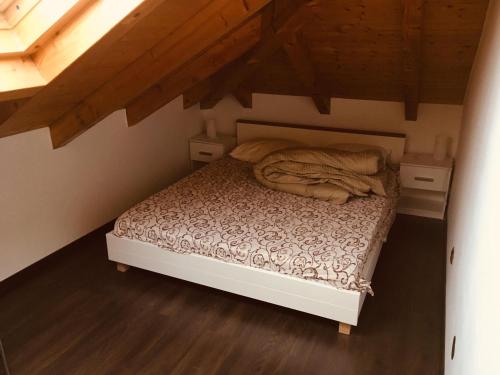 Postel nebo postele na pokoji v ubytování Brilliant LUX Loft in Split Centre