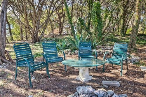 Gallery image of Casa Da Lua Quiet Getaway on 2 Acres with Views! in Leander