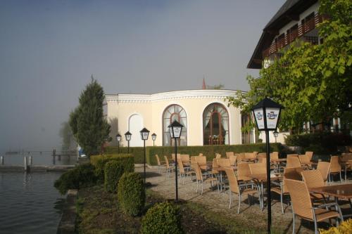 Hotel Seegasthof Oberndorferにある庭