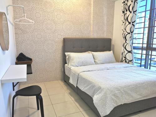 Apartment 3b2b 6 9pax Value Stay 5min To Columbia Hospital Free Wifi 2 Carpark Cheras Malaysia Booking Com