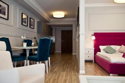 Ruang duduk di Aparthotel Przy Plaży