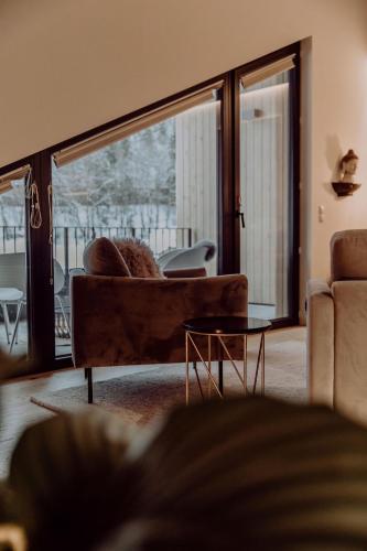 Un lugar para sentarse en vier mäderlhaus