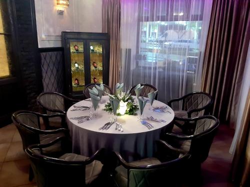 Ресторан / где поесть в Hotel Fado