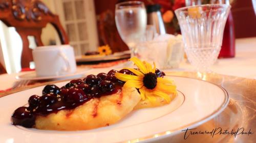 The Hill House Bed & Breakfast – Photos 5