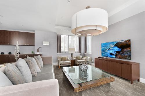 Bluebird Suites near the PATH – Photos 5