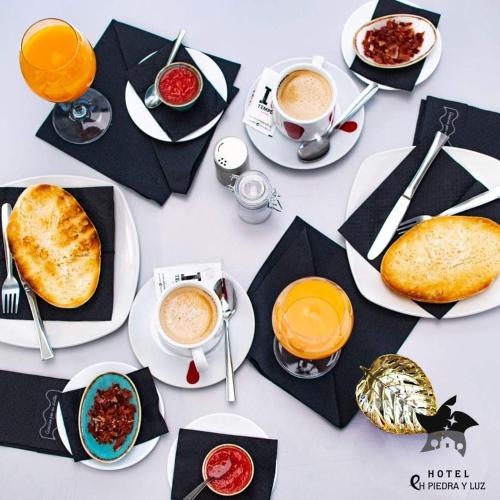 Đồ ăn tại/gần khách sạn