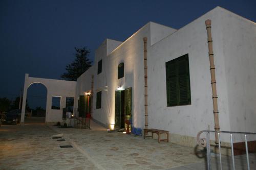 Το κτήριο όπου στεγάζεται  το κατάλυμα σε φάρμα