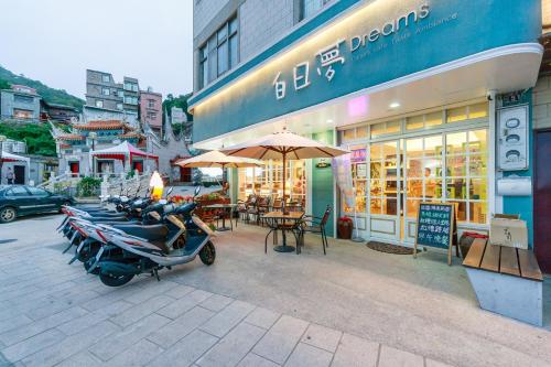 Gallery image of Dream Room in Nangan
