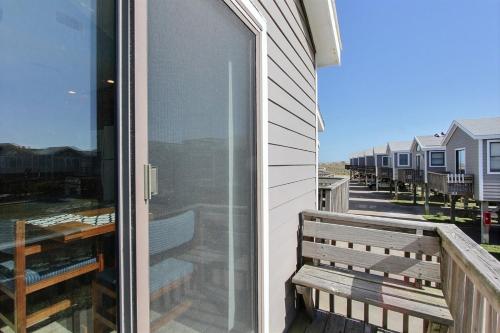Gallery image of NC 12 56821-29 Condo in Hatteras