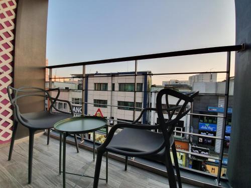 Un balcón o terraza en Browndot hotel songtan