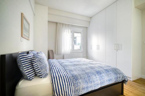 Lovely Sunlit Central Athens 2 Bedroom 2 Bathroom Condo