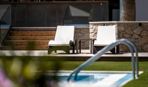 Piscina en o cerca de Koukis club