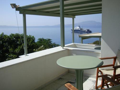 Fotografie z fotogalerie ubytování Kalados -Beachfront Studios- v destinaci Kalando
