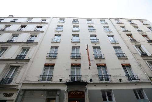 Gallery image of HOTEL DU MONT LOUIS in Paris