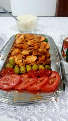 Makanan di atau berdekatan inn ini