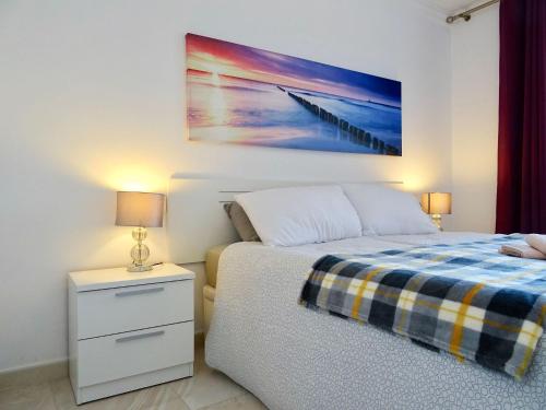 Cama o camas de una habitación en City Centre Vacation!  Con moras y vistas al heart of Fuengirola