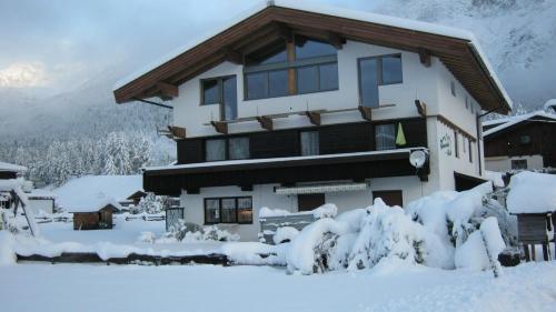 Haus Karwendelblick v zimě