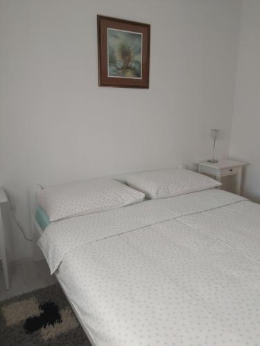 Katil atau katil-katil dalam bilik di Apartment Mira