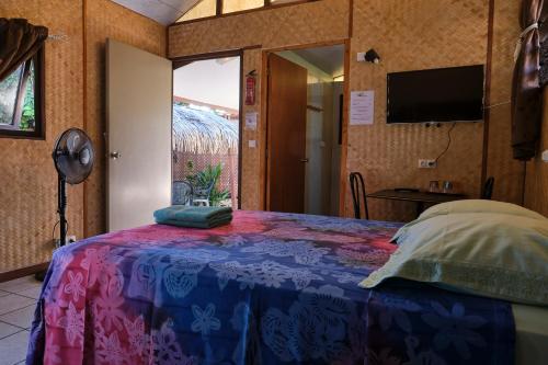 Кровать или кровати в номере Inaiti Lodge